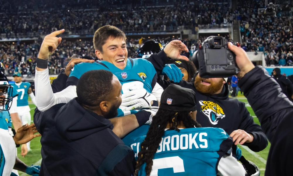 Jacksonville Jaguars kicker, Riley Patterson, lifted after win against Los Angeles Chargers.